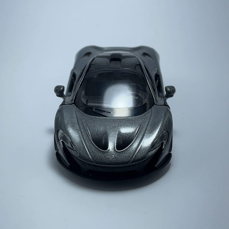 Miniatura Carro Esportivo de Corrida McLaren P1 Cinza Escala 1/36