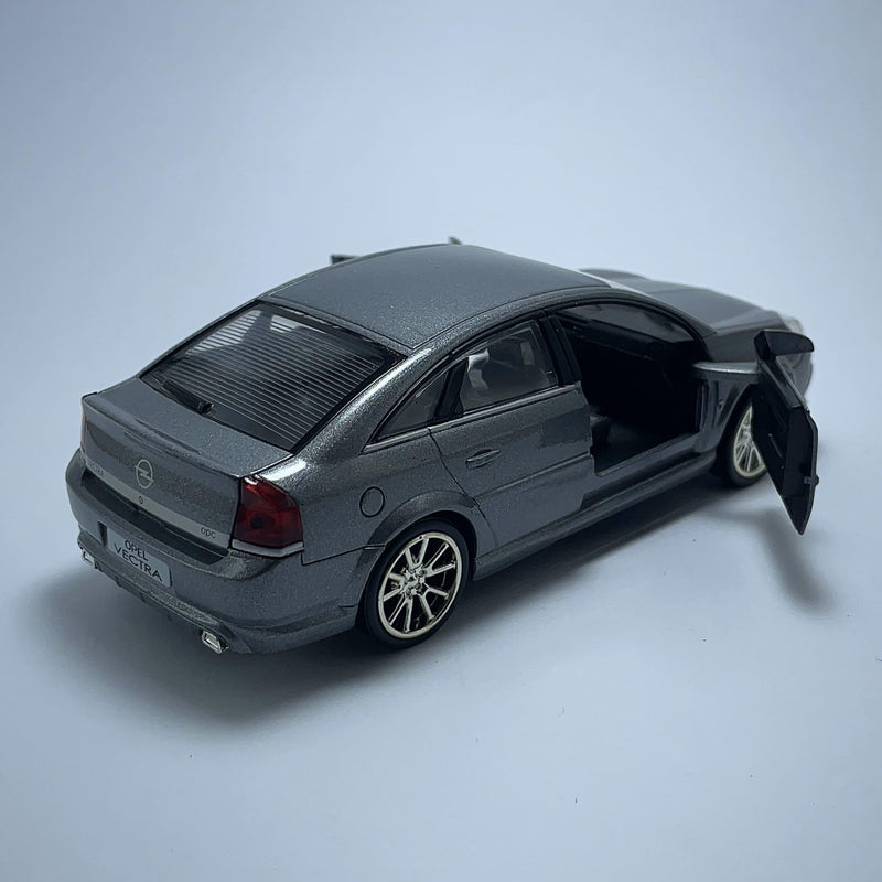 Miniatura Carrinho Clássico Brasileiro Opel Vectra Prata Escala 1/36