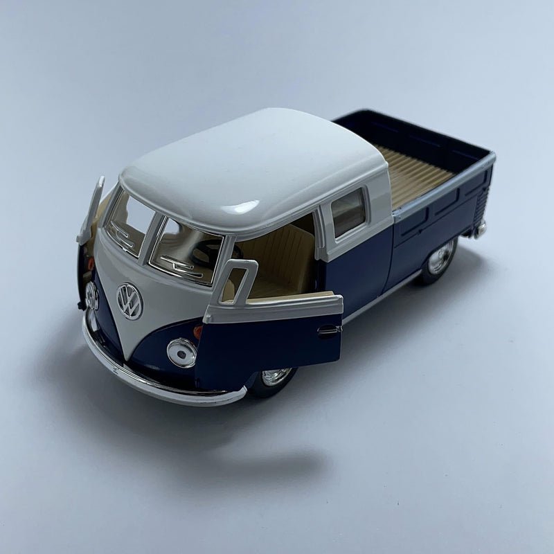 Miniatura Carro Antigo Clássico Brasileiro Volkswagen 1962 Kombi PickUp Azul Marinho Escala 1/36