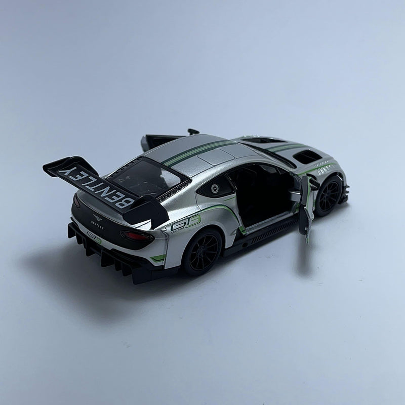 Miniatura Carro de Corrida Esportivo Bentley Continental GTS Prata Escala 1/36