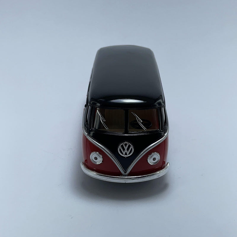 Miniatura Carro Antigo Clássico 1962 Kombi Classical Bus Vermelha e Preta Escala 1/36