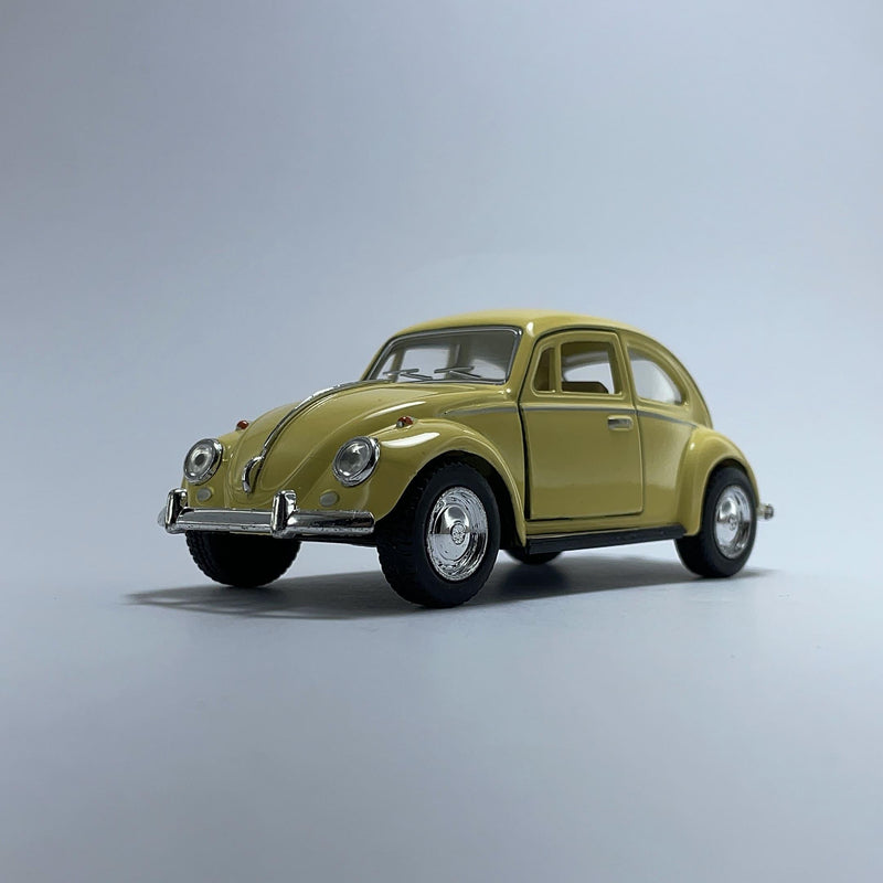 Carrinho Miniatura Antigo Clássico Brasileiro Volkswagen Fusca 1967 Creme Escala 1/36