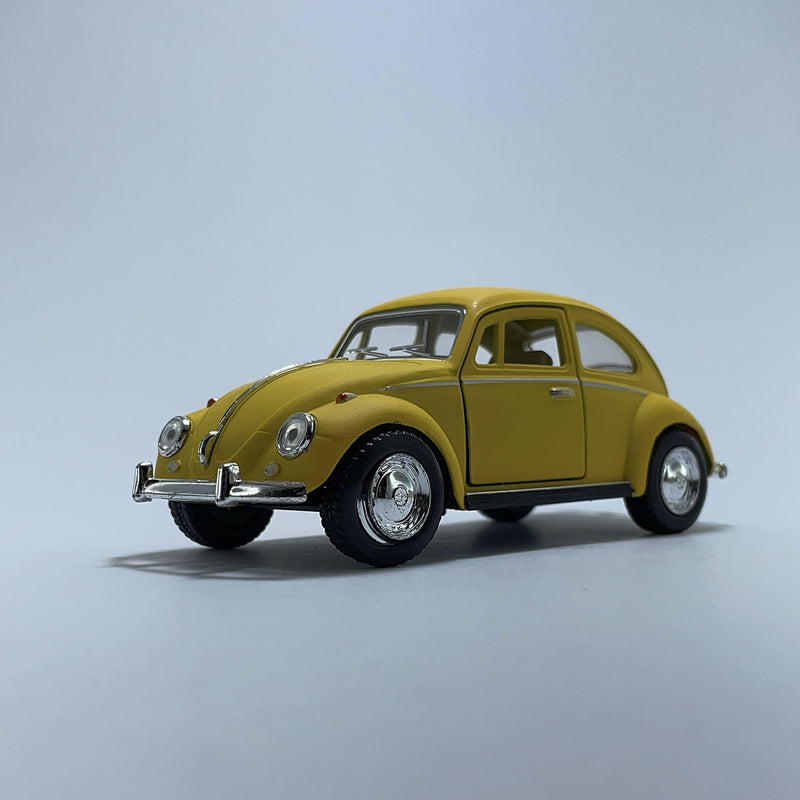 Miniatura Carrinho Antigo Clássico Brasileiro Volkswagen Fusca 1967 Amarelo Fosco Escala 1/36