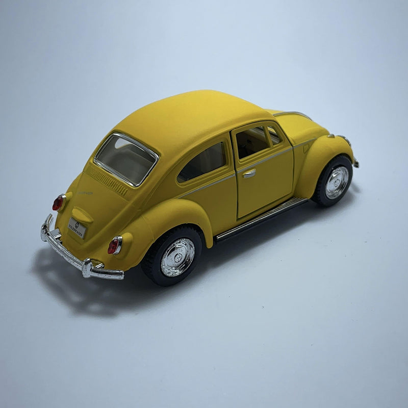 Miniatura Carrinho Antigo Clássico Brasileiro Volkswagen Fusca 1967 Amarelo Fosco Escala 1/36