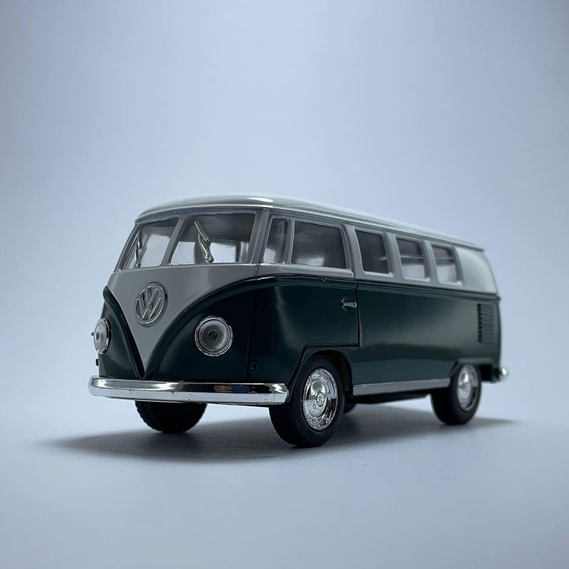 Miniatura Carrinho Antigo Clássico Brasileiro 1962 Volkswagen Kombi Classical Bus Verde Escala 1/36