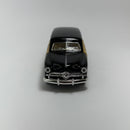 Miniatura Carro Antigo Clássico Ford Woody Wagon 1949 Preto Escala 1/36