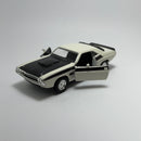 Miniatura Carrinho Antigo Clássico Esportivo Dodge Challenger 1970 Branco Escala 1/36