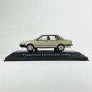 Miniatura Carros Clássicos do Brasil Nacional Volkswagen Santana CD 1985 Dourado Escala 1:43