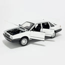Miniatura Antiga Clássica Nacional Volkswagen Santana Branco Escala 1:24