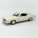 Miniatura Antiga Clássica Chevrolet Chevelle SS-396 Creme Escala 1:24