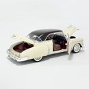 Miniatura Antiga Clássica Chevrolet Bel Air 1950 Creme Escala 1:24