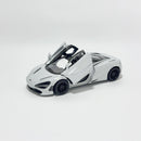 Miniatura Esportiva de Corrida McLaren 720S Cinza Escala 1:36