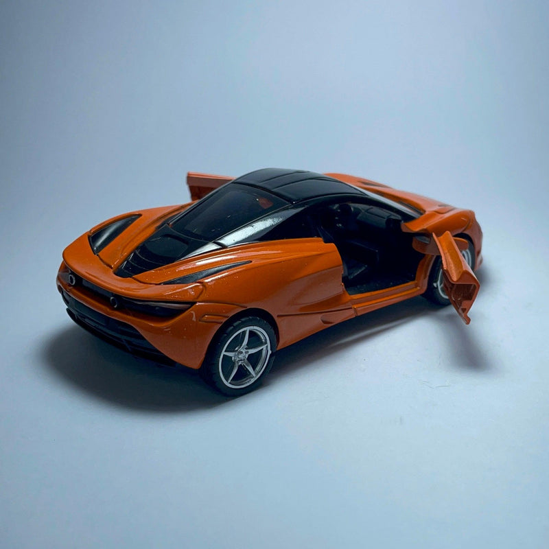 Miniatura Carro de Corrida Esportivo McLaren 720s Laranja - MiniTurbo