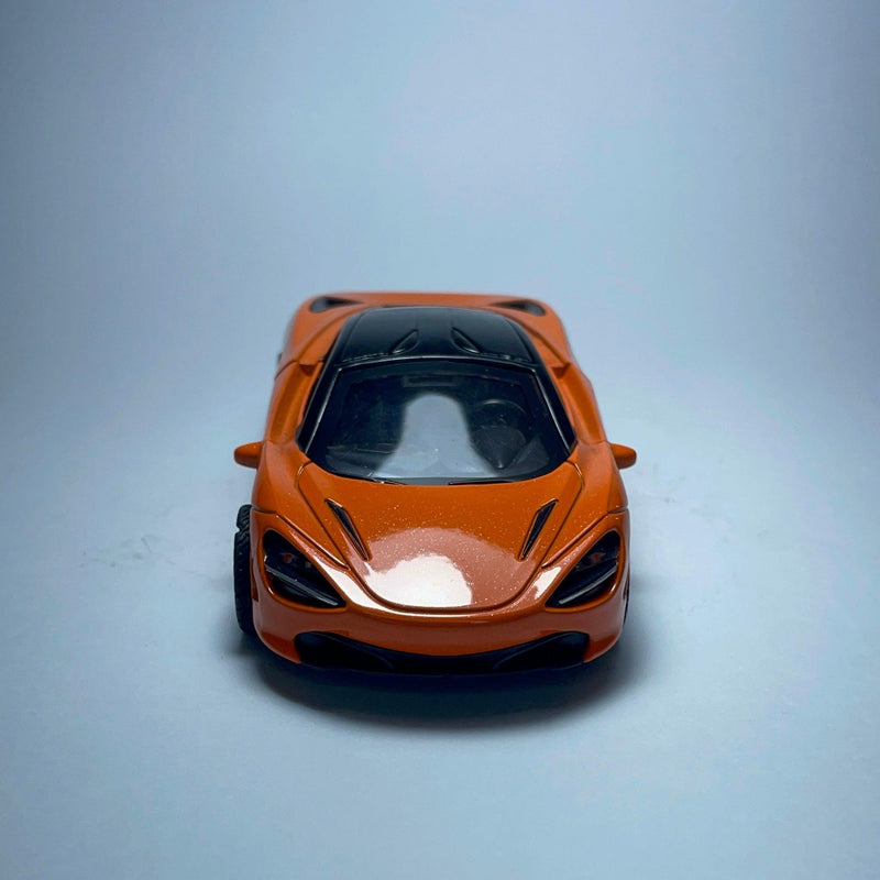 Miniatura Carro de Corrida Esportivo McLaren 720s Laranja - MiniTurbo