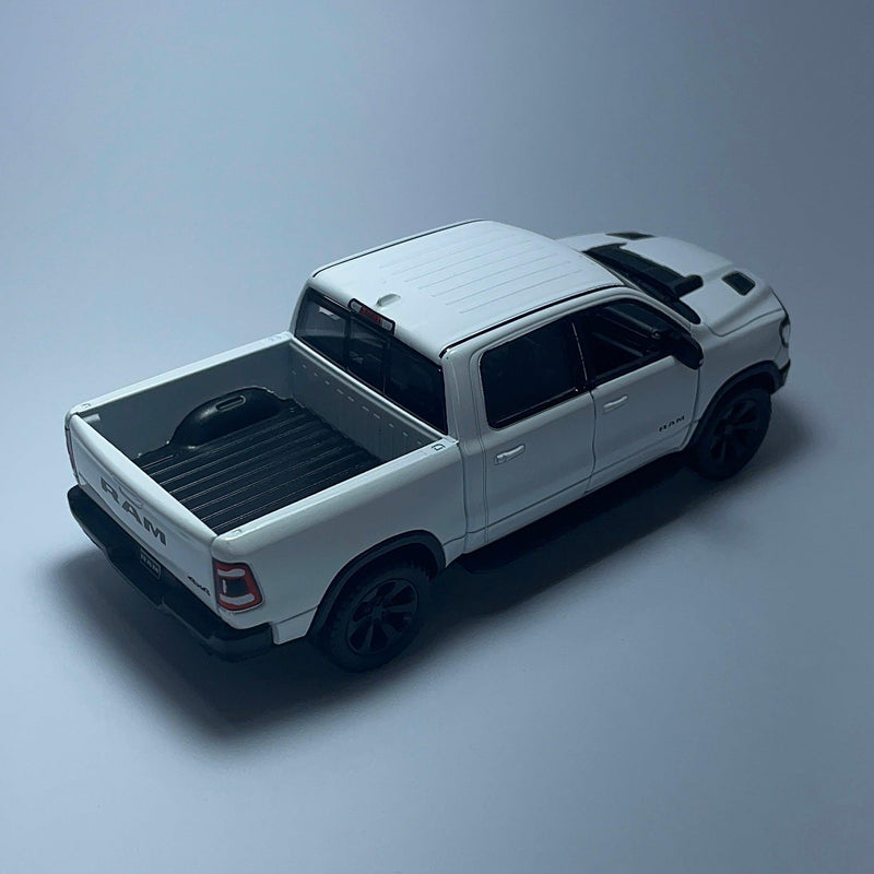 Carrinho Miniatura PickUp Dodge RAM 1500 Branca Escala 1/36 - MiniTurbo